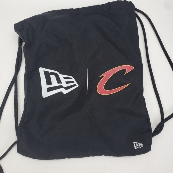 New Era Cleveland Cavaliers Logo Gym-sack Pullstring Bag Black - Picture 8 of 8